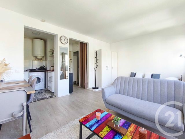 Appartement F1 &agrave; louer - 1 pi&egrave;ce - 25,07 m2 - Fontenay Aux Roses - 92 - ILE-DE-FRANCE
