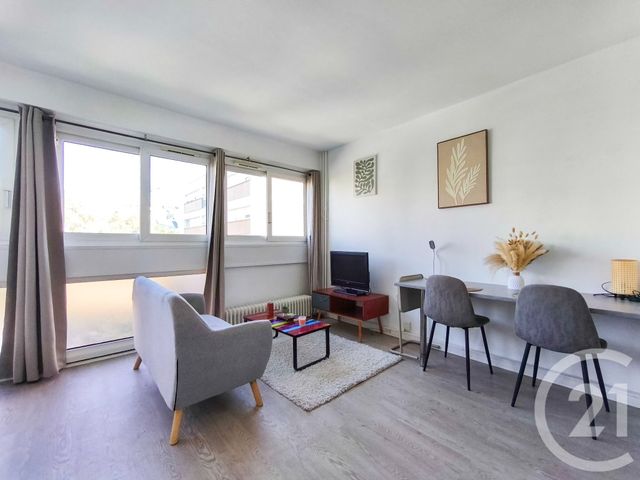 Appartement F1 &agrave; louer - 1 pi&egrave;ce - 25,07 m2 - Fontenay Aux Roses - 92 - ILE-DE-FRANCE