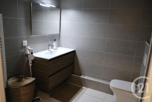 Appartement F1 à louer - 1 pièce - 25,25 m2 - Fontenay Aux Roses - 92 - ILE-DE-FRANCE