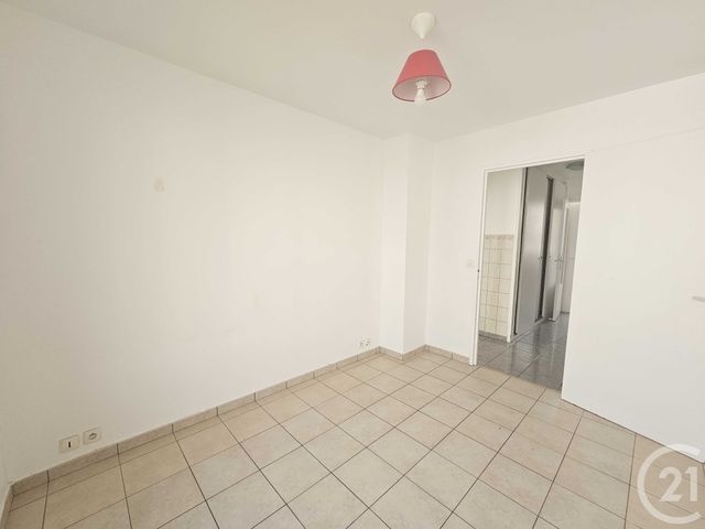 Appartement F3 à louer - 3 pièces - 54,19 m2 - Le Plessis Robinson - 92 - ILE-DE-FRANCE