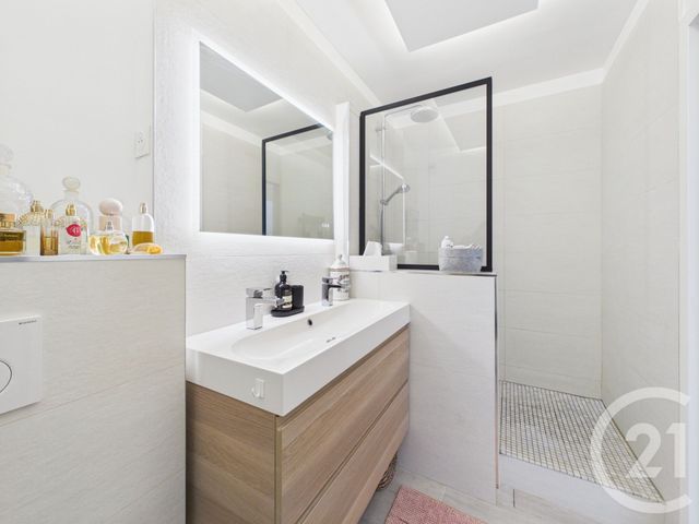 Appartement F4 &agrave; vendre - 4 pi&egrave;ces - 110,12 m2 - Le Plessis Robinson - 92 - ILE-DE-FRANCE