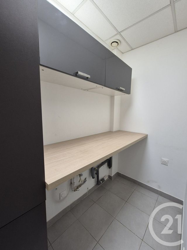 Appartement F2 &agrave; louer - 2 pi&egrave;ces - 59,49 m2 - Rouen - 76 - HAUTE-NORMANDIE