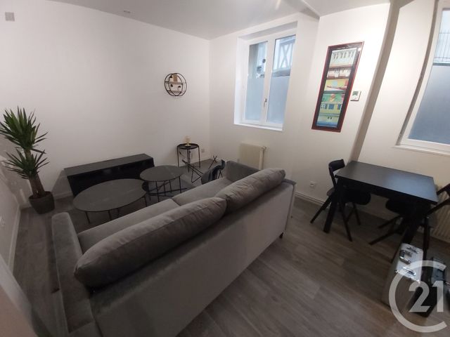 Appartement &agrave; louer - 3 pi&egrave;ces - 62,50 m2 - Rouen - 76 - HAUTE-NORMANDIE