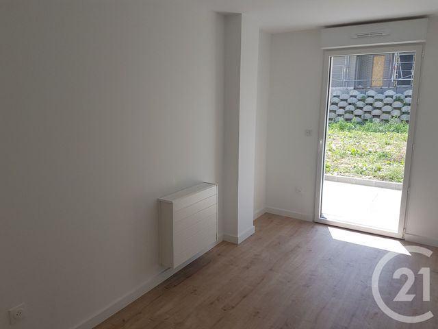 Appartement F3 &agrave; louer - 3 pi&egrave;ces - 67,96 m2 - Le Mesnil Esnard - 76 - HAUTE-NORMANDIE