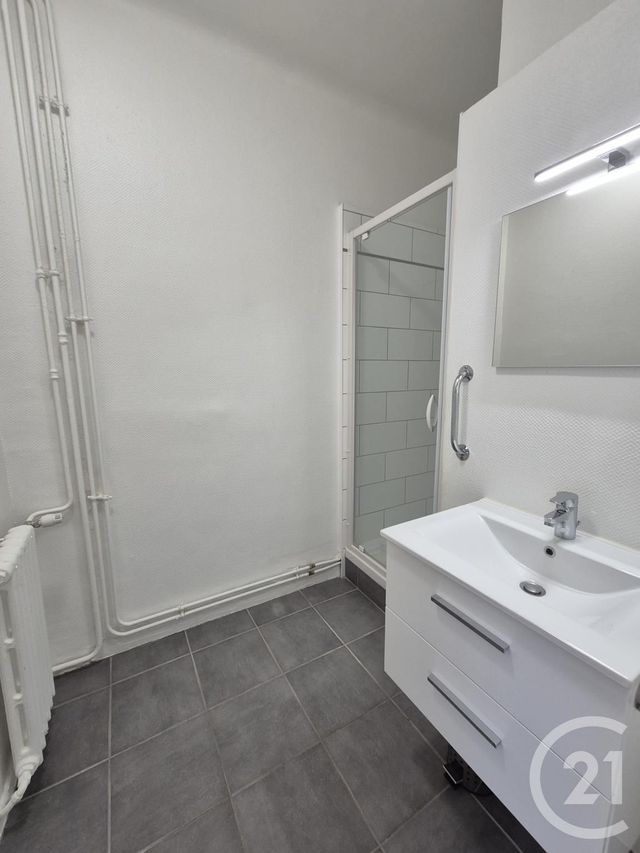 Appartement F2 &agrave; louer - 2 pi&egrave;ces - 60,33 m2 - Rouen - 76 - HAUTE-NORMANDIE