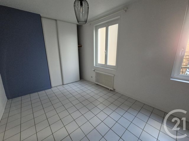 Appartement F4 &agrave; louer - 4 pi&egrave;ces - 77,27 m2 - Rouen - 76 - HAUTE-NORMANDIE