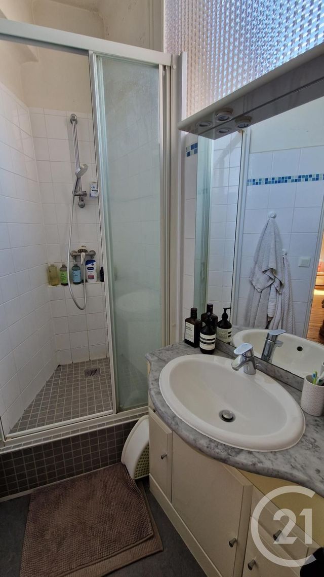 Appartement F3 &agrave; louer - 3 pi&egrave;ces - 92,40 m2 - Rouen - 76 - HAUTE-NORMANDIE