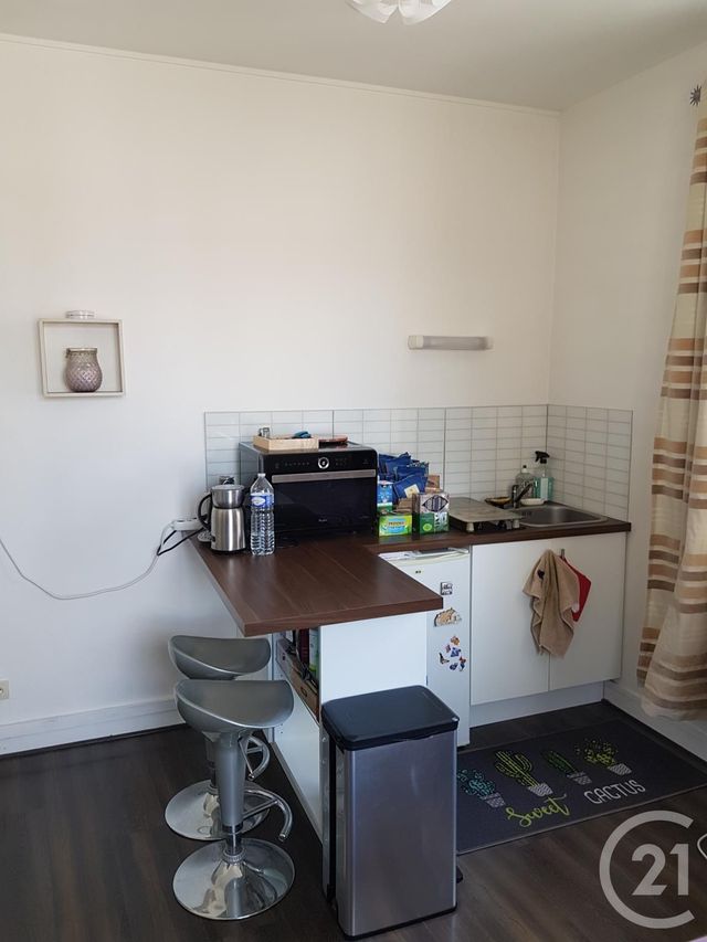 Appartement F1 &agrave; louer - 1 pi&egrave;ce - 25,29 m2 - Rouen - 76 - HAUTE-NORMANDIE
