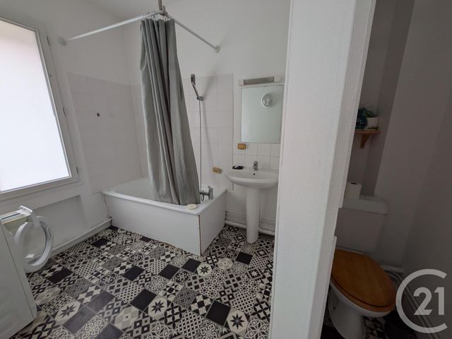 Appartement F3 &agrave; louer - 3 pi&egrave;ces - 49,04 m2 - Rouen - 76 - HAUTE-NORMANDIE