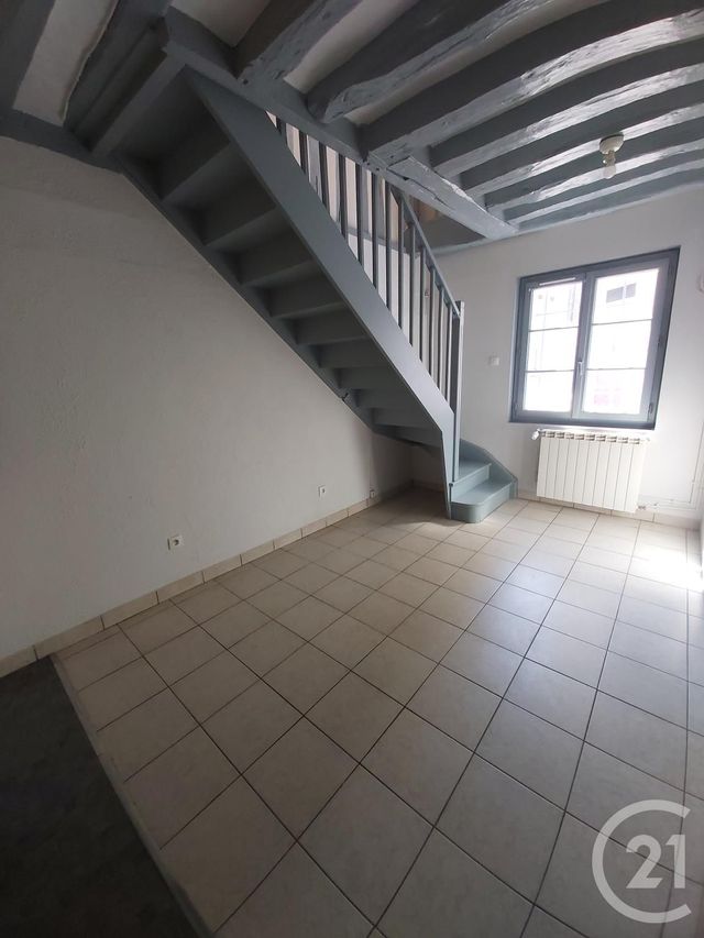 Appartement F2 &agrave; louer - 2 pi&egrave;ces - 35,27 m2 - Rouen - 76 - HAUTE-NORMANDIE