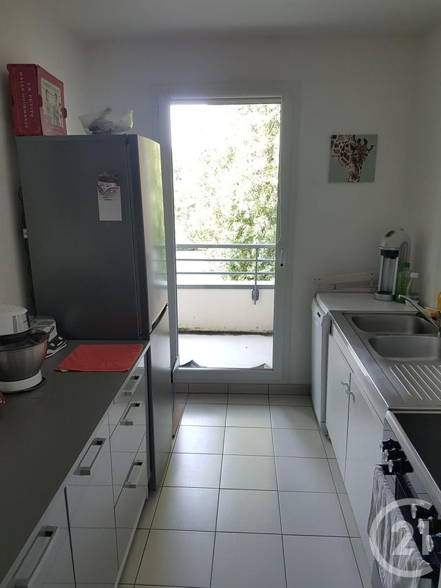 Appartement F2 &agrave; louer - 2 pi&egrave;ces - 48,60 m2 - Bois Guillaume - 76 - HAUTE-NORMANDIE