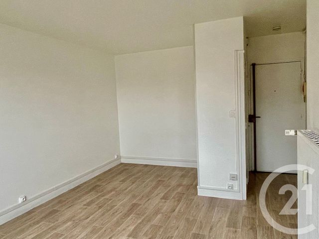Appartement Studio &agrave; vendre - 1 pi&egrave;ce - 26 m2 - Bihorel - 76 - HAUTE-NORMANDIE