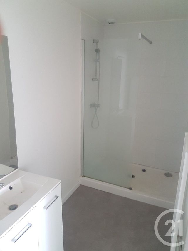 Appartement F1 &agrave; louer - 1 pi&egrave;ce - 28,49 m2 - Rouen - 76 - HAUTE-NORMANDIE