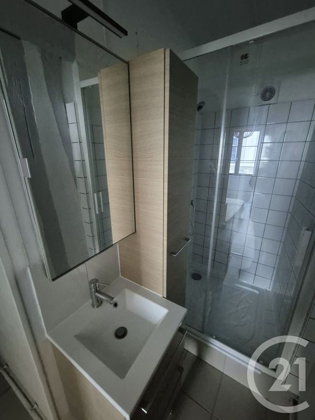 Appartement &agrave; louer - 2 pi&egrave;ces - 36,09 m2 - Rouen - 76 - HAUTE-NORMANDIE