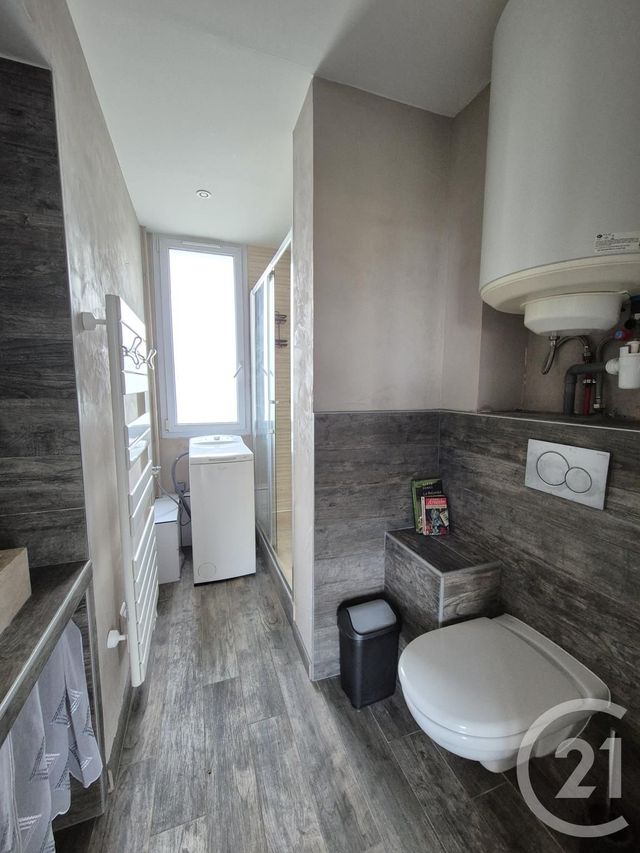 Appartement F3 &agrave; louer - 3 pi&egrave;ces - 54,68 m2 - Bonsecours - 76 - HAUTE-NORMANDIE