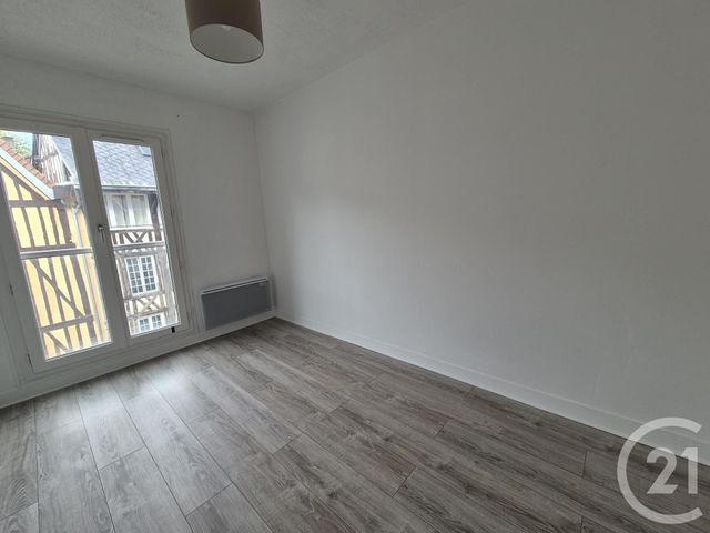 Appartement F2 &agrave; louer - 2 pi&egrave;ces - 38,21 m2 - Rouen - 76 - HAUTE-NORMANDIE