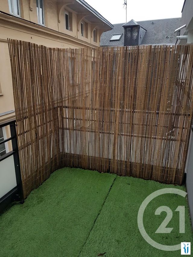 Appartement F3 &agrave; louer - 3 pi&egrave;ces - 78,02 m2 - Rouen - 76 - HAUTE-NORMANDIE