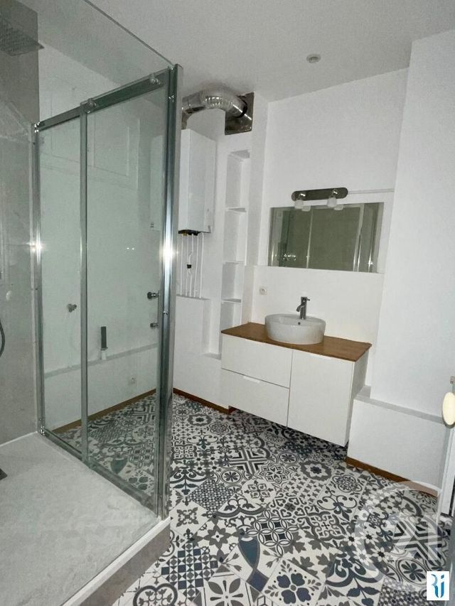 Appartement F3 &agrave; louer - 3 pi&egrave;ces - 81,72 m2 - Rouen - 76 - HAUTE-NORMANDIE