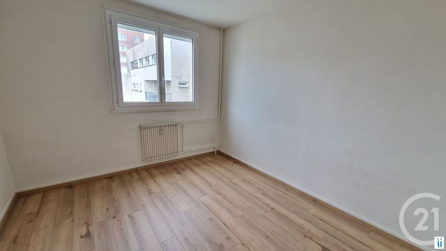 Appartement F3 &agrave; louer - 3 pi&egrave;ces - 59,90 m2 - Sotteville Les Rouen - 76 - HAUTE-NORMANDIE