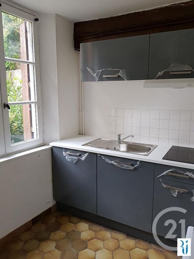 Appartement F2 &agrave; louer - 2 pi&egrave;ces - 41,37 m2 - Rouen - 76 - HAUTE-NORMANDIE