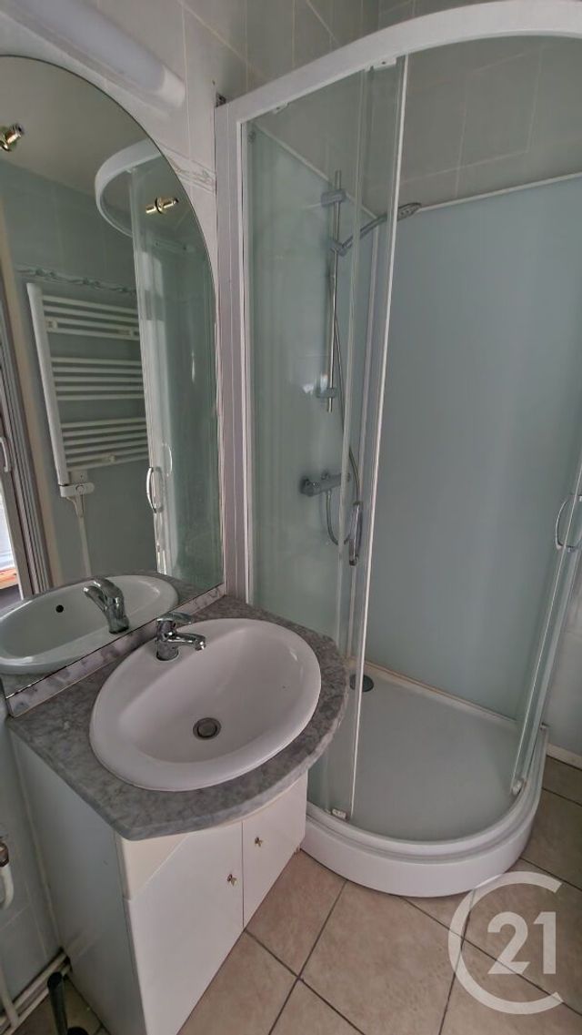 Appartement F2 &agrave; louer - 2 pi&egrave;ces - 17,62 m2 - Rouen - 76 - HAUTE-NORMANDIE