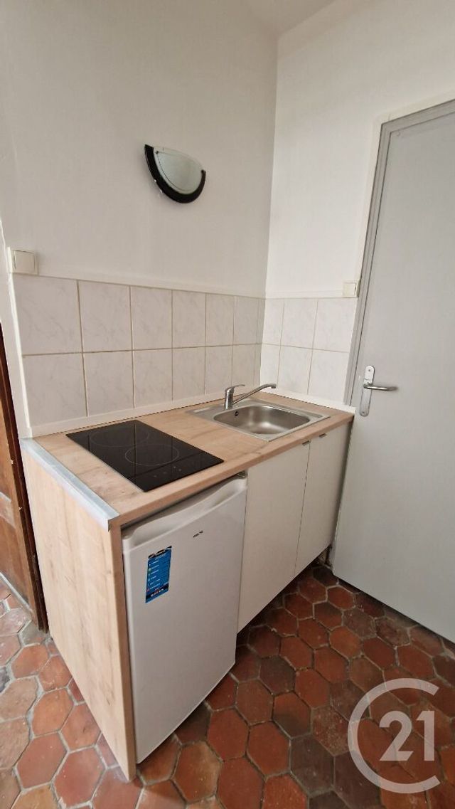 Appartement F1 &agrave; louer - 1 pi&egrave;ce - 21,74 m2 - Rouen - 76 - HAUTE-NORMANDIE