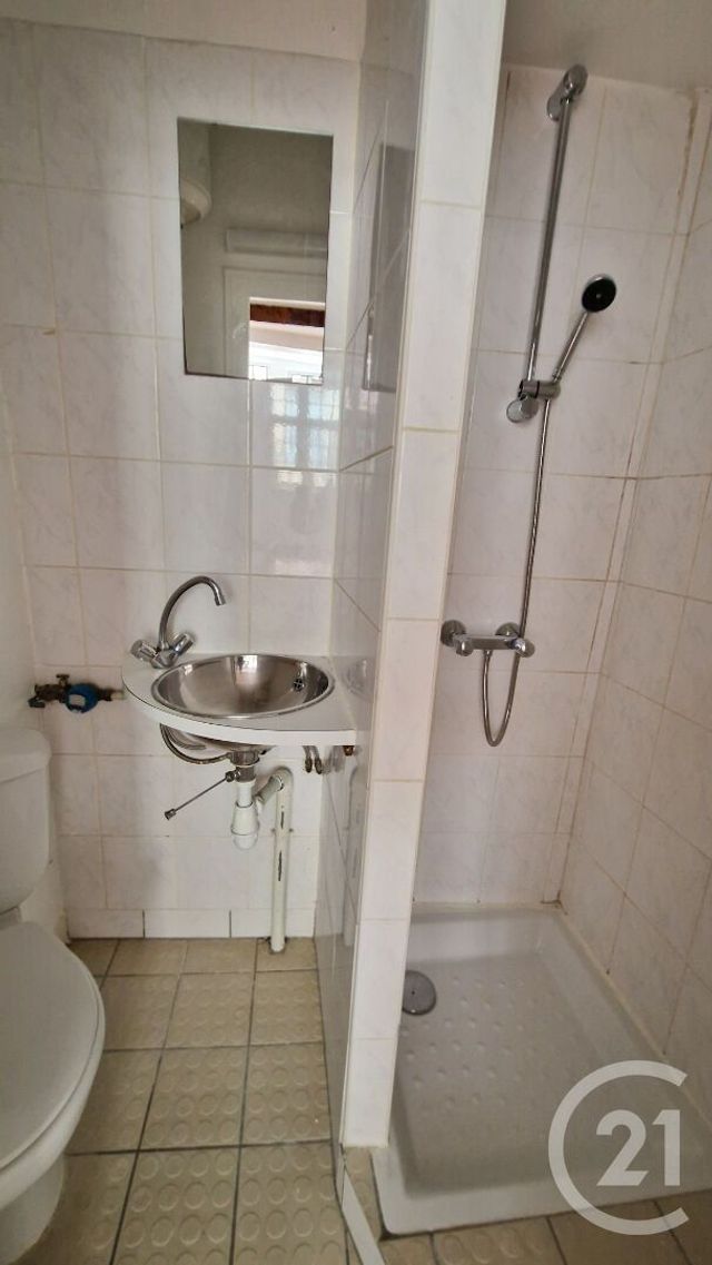 Appartement F1 &agrave; louer - 1 pi&egrave;ce - 21,74 m2 - Rouen - 76 - HAUTE-NORMANDIE