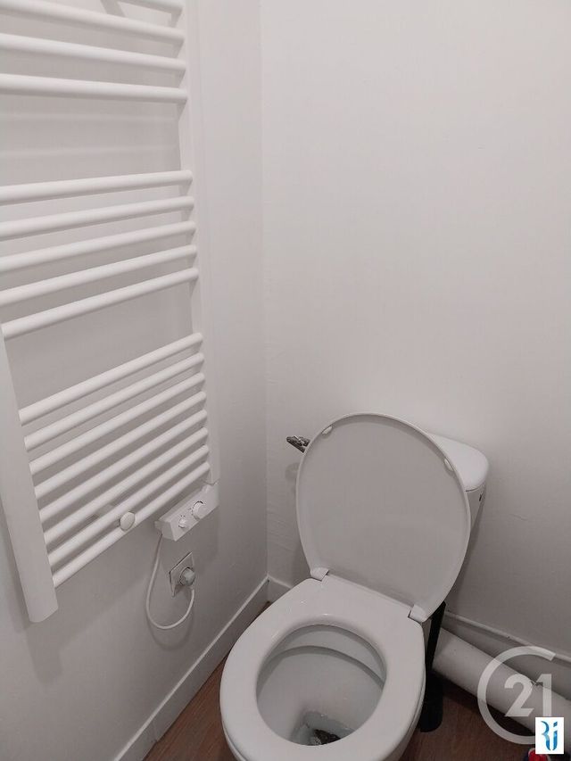 Appartement F1 &agrave; louer - 1 pi&egrave;ce - 27,40 m2 - Rouen - 76 - HAUTE-NORMANDIE