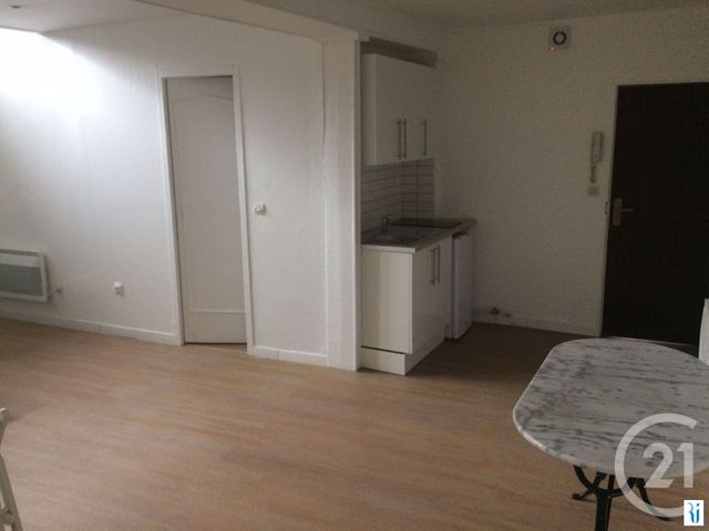 Appartement F1 &agrave; louer - 1 pi&egrave;ce - 27,40 m2 - Rouen - 76 - HAUTE-NORMANDIE