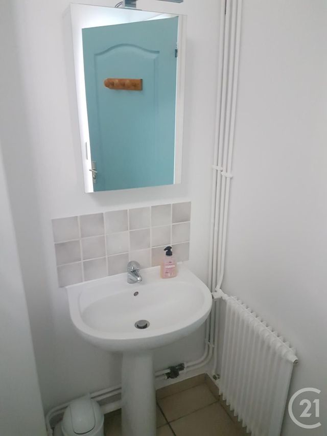 Appartement F2 &agrave; louer - 2 pi&egrave;ces - 35,68 m2 - Rouen - 76 - HAUTE-NORMANDIE