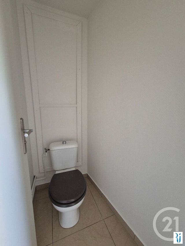 Appartement F3 &agrave; louer - 3 pi&egrave;ces - 61,41 m2 - Rouen - 76 - HAUTE-NORMANDIE