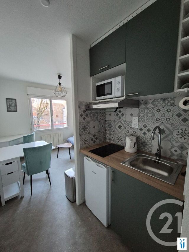 Appartement F1 &agrave; louer - 1 pi&egrave;ce - 15,54 m2 - Rouen - 76 - HAUTE-NORMANDIE