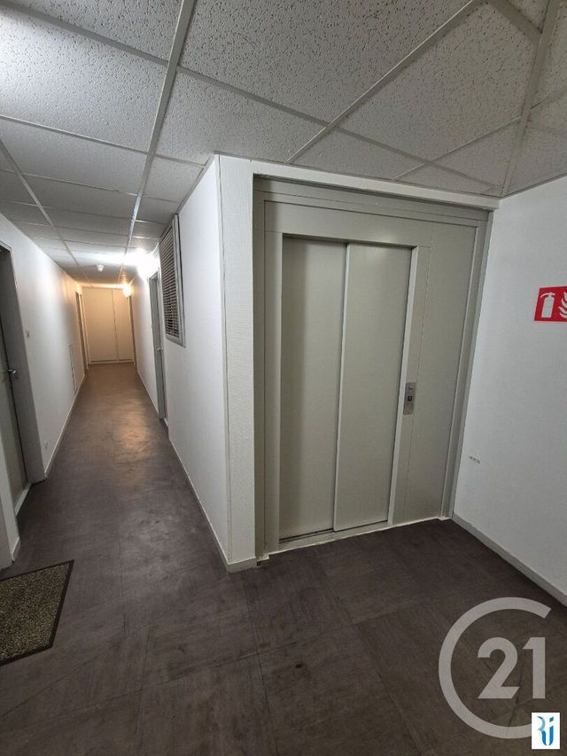 Appartement F1 &agrave; louer - 1 pi&egrave;ce - 15,54 m2 - Rouen - 76 - HAUTE-NORMANDIE