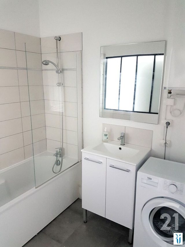 Appartement F3 &agrave; louer - 3 pi&egrave;ces - 44,54 m2 - Rouen - 76 - HAUTE-NORMANDIE