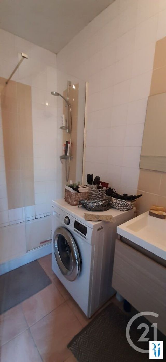 Appartement F2 &agrave; louer - 2 pi&egrave;ces - 37,80 m2 - Rouen - 76 - HAUTE-NORMANDIE