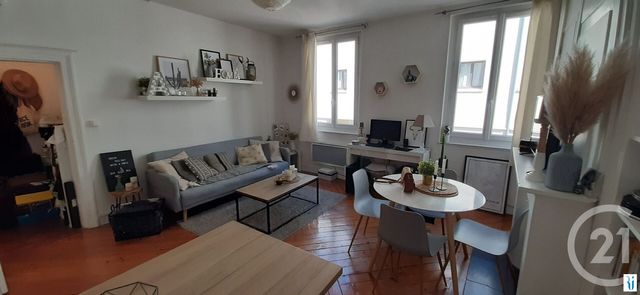 Appartement F2 &agrave; louer - 2 pi&egrave;ces - 37,80 m2 - Rouen - 76 - HAUTE-NORMANDIE