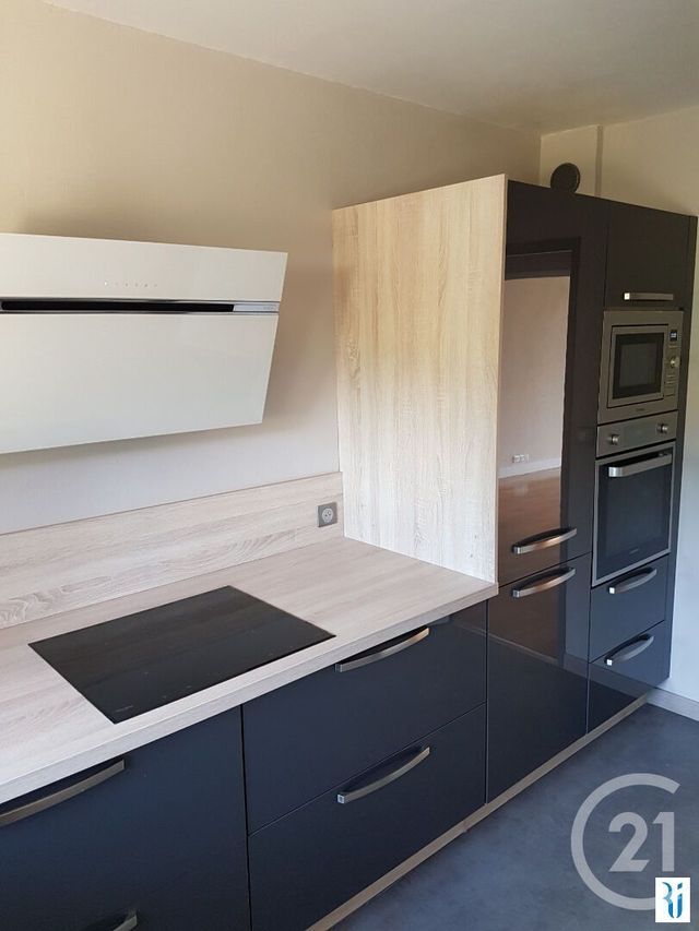 Appartement F4 &agrave; louer - 4 pi&egrave;ces - 109,66 m2 - Rouen - 76 - HAUTE-NORMANDIE
