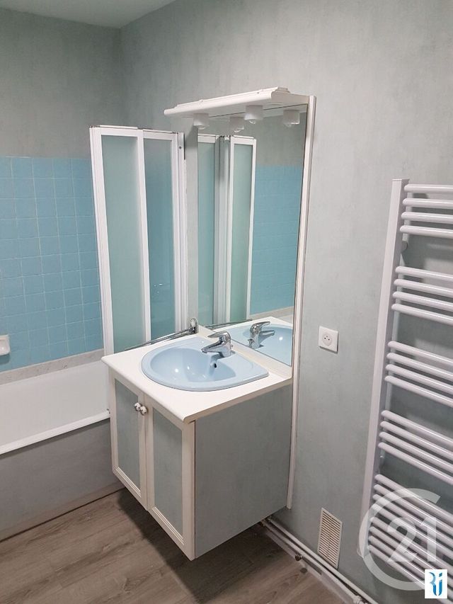 Appartement F4 &agrave; louer - 4 pi&egrave;ces - 109,66 m2 - Rouen - 76 - HAUTE-NORMANDIE