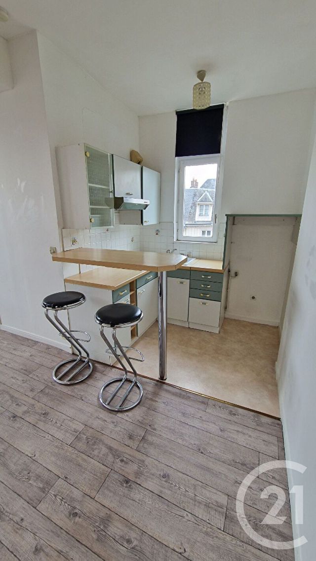 Appartement F1 &agrave; louer - 1 pi&egrave;ce - 27,35 m2 - Rouen - 76 - HAUTE-NORMANDIE
