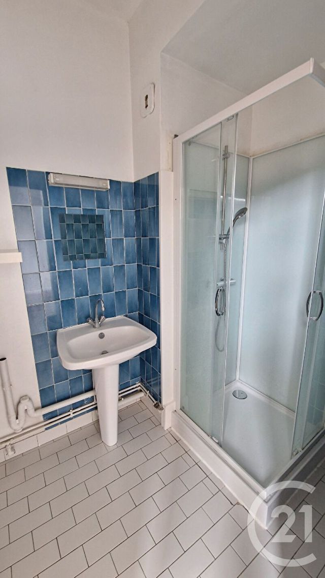 Appartement F1 &agrave; louer - 1 pi&egrave;ce - 27,35 m2 - Rouen - 76 - HAUTE-NORMANDIE