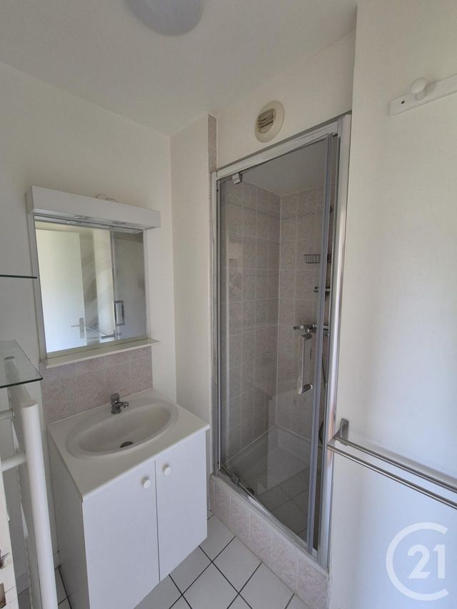 Appartement F4 &agrave; louer - 4 pi&egrave;ces - 90,48 m2 - Rouen - 76 - HAUTE-NORMANDIE
