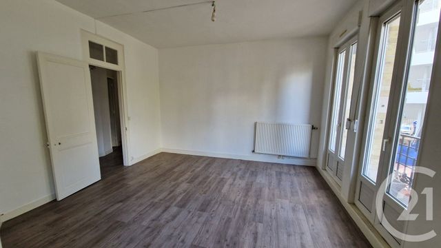 Appartement F3 &agrave; louer - 3 pi&egrave;ces - 74,72 m2 - Rouen - 76 - HAUTE-NORMANDIE