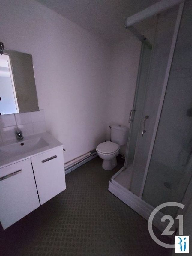 Appartement F2 &agrave; louer - 2 pi&egrave;ces - 35,59 m2 - Le Mesnil Esnard - 76 - HAUTE-NORMANDIE