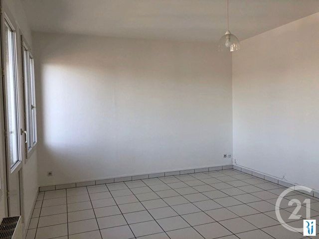 Appartement F4 &agrave; louer - 4 pi&egrave;ces - 85,31 m2 - Rouen - 76 - HAUTE-NORMANDIE