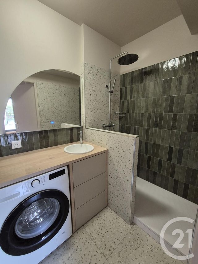 Appartement F4 &agrave; louer - 4 pi&egrave;ces - 110,87 m2 - Rouen - 76 - HAUTE-NORMANDIE