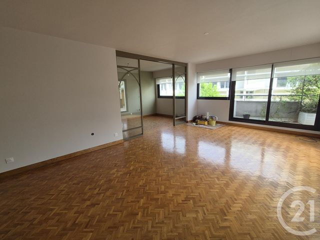 Appartement F4 &agrave; louer - 4 pi&egrave;ces - 110,87 m2 - Rouen - 76 - HAUTE-NORMANDIE