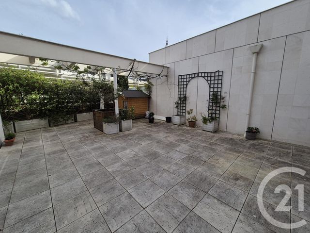 Appartement F4 &agrave; louer - 4 pi&egrave;ces - 110,87 m2 - Rouen - 76 - HAUTE-NORMANDIE