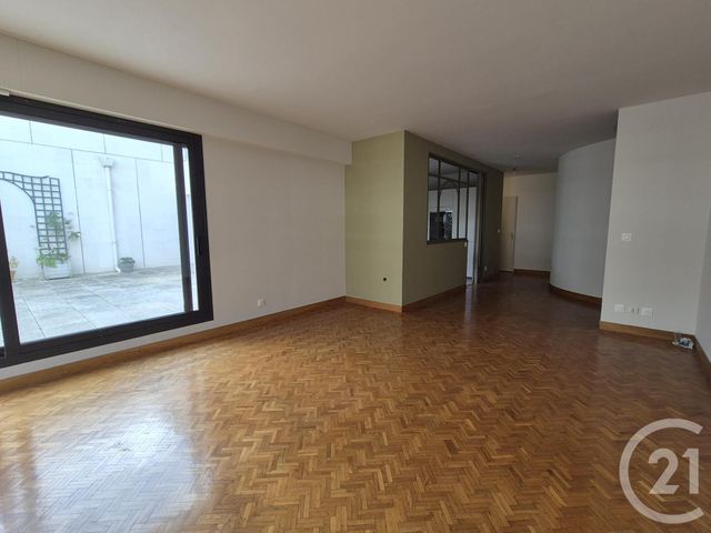 Appartement F4 &agrave; louer - 4 pi&egrave;ces - 110,87 m2 - Rouen - 76 - HAUTE-NORMANDIE