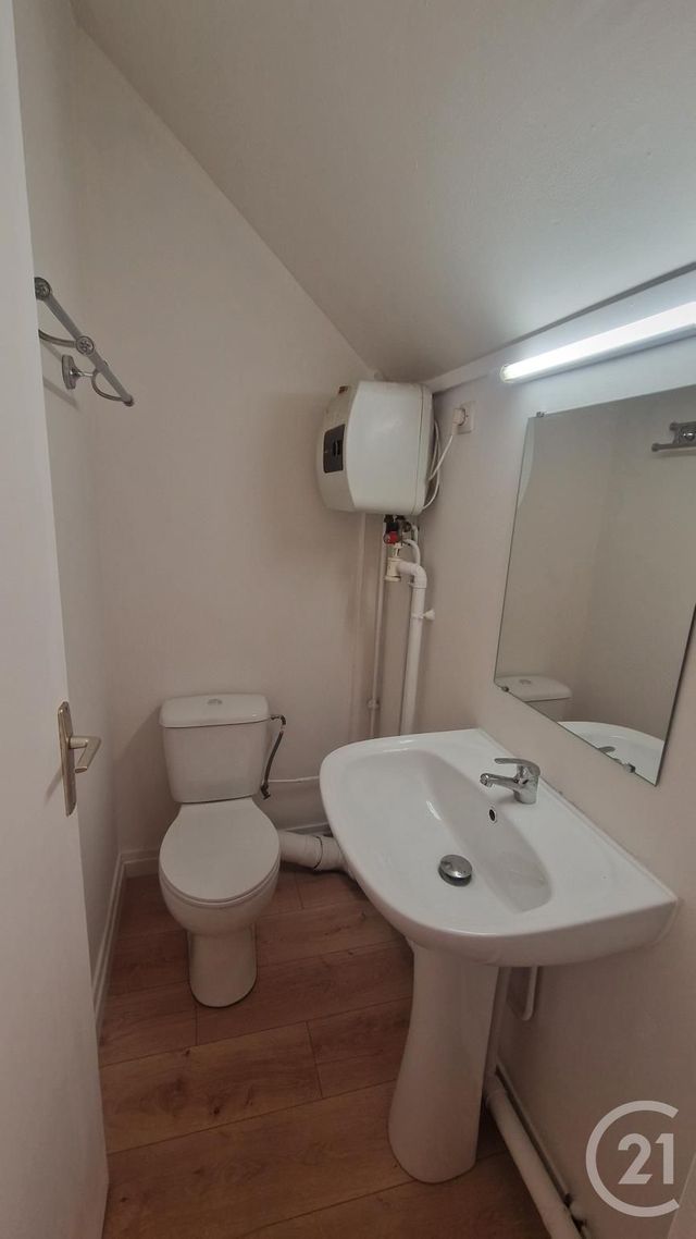 Local commercial à louer - 25.0 m2 - 76 - Seine-Maritime