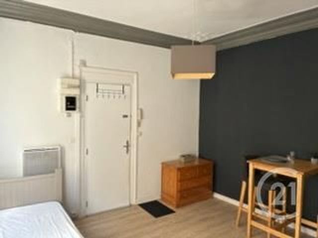 Appartement F1 &agrave; louer - 1 pi&egrave;ce - 17,80 m2 - Rouen - 76 - HAUTE-NORMANDIE